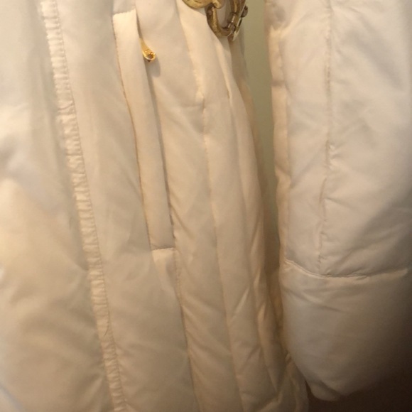 Guess down filled coat size M Ptp 22” length 33”. - Picture 6 of 13